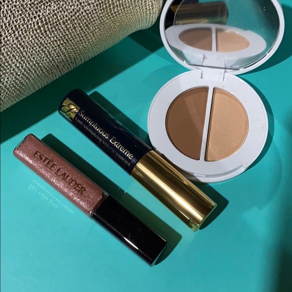 Estée Lauder essentials to go! - Picture 4 of 6